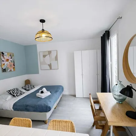 Jolie 25m2 Bien Equipe 2p - 20 Paris
